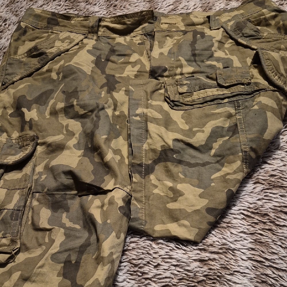 Camouflage Cargo Shorts